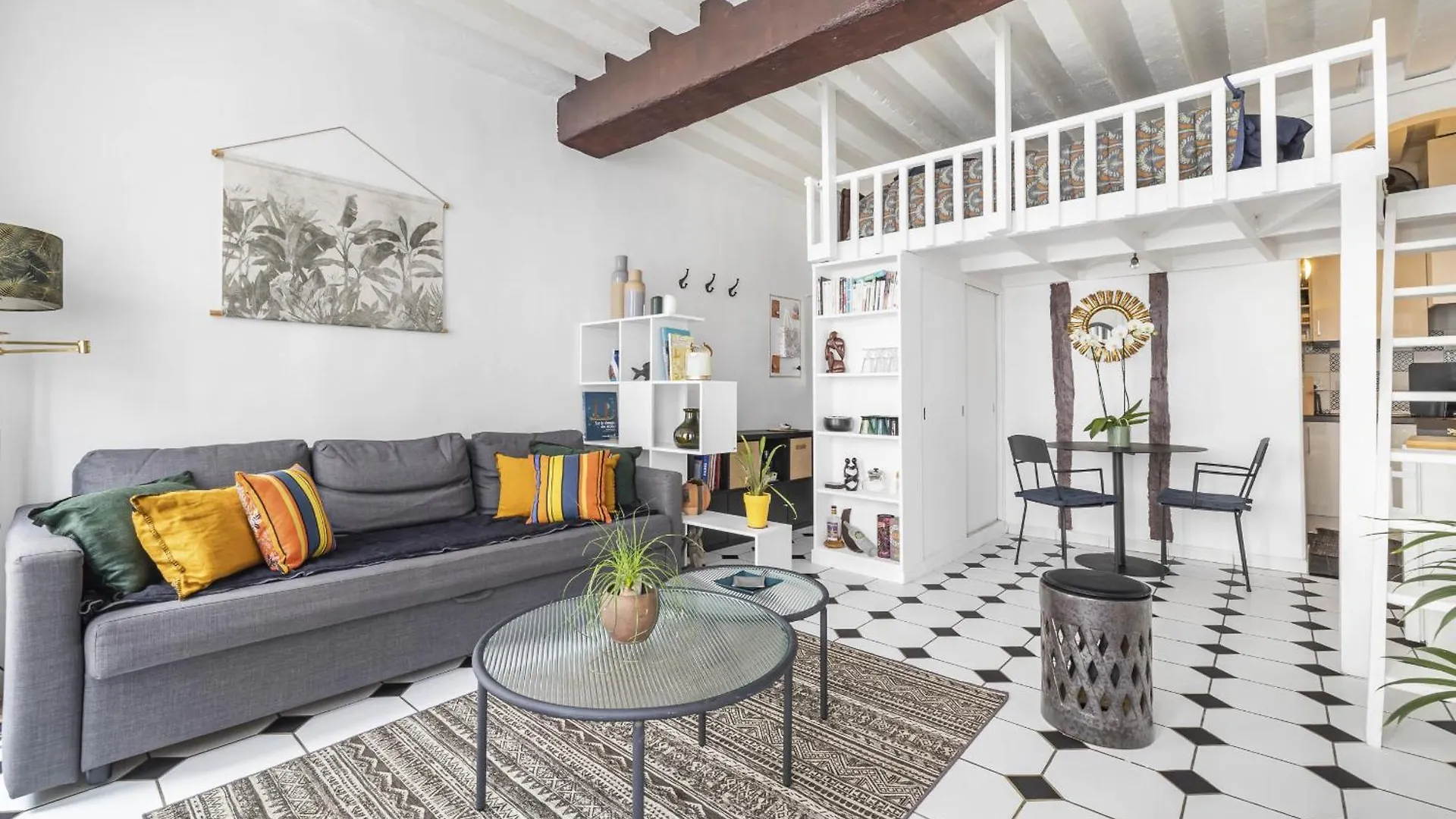 Jeu De Dames Apartment Paris